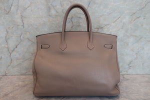 HERMES BIRKIN 40 Clemence leather Gris tourterelle/Matte silver hadware □E Engraving Hand bag 700030026