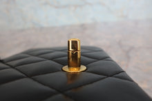 將圖片載入圖庫檢視器 CHANEL/シャネル ダイアナマトラッセチェーンショルダーバッグ ラムスキン ブラック/ゴールド金具 ショルダーバッグ 800080080
