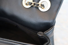 画像をギャラリービューアに読み込む, CHANEL/シャネル マトラッセチェーンショルダーバッグ ラムスキン ブラック/ホワイト/ゴールド金具 ショルダーバッグ 700070047
