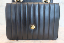 将图片加载到图库查看器，CHANEL/香奈儿 coco小姐 链条包 羊皮 Black/Gold hadware(黑色/金色金属) 肩背包 800050066
