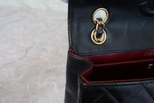 将图片加载到图库查看器，CHANEL/香奈儿 CF 链条包 羊皮 Black/Gold hardware(黑色/金色金属) 肩背包 800090198
