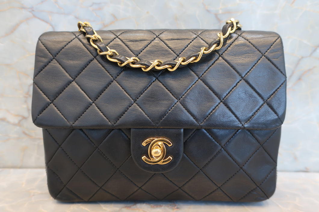 CHANEL/香奈儿 迷你CF 单盖 链条包 羊皮 Black/Gold hadware(黑色/金色金属) 肩背包 700100176