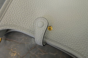 HERMES  EVELYNE TPM Clemence leather New white W刻印 Shoulder bag 700030183