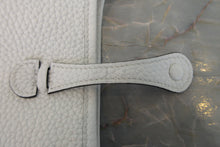 将图片加载到图库查看器，HERMES  EVELYNE TPM Clemence leather New white W刻印 Shoulder bag 700030183
