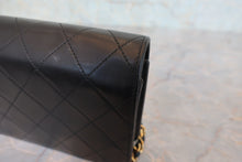 将图片加载到图库查看器，CHANEL/香奈儿 CF 按压锁 链条包 羊皮 Black/Gold hardware(黑色/金色金属) 肩背包 800090145
