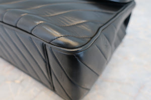 CHANEL/シャネル Vステッチチェーンショルダーバッグ ラムスキン ブラック/ゴールド金具 ショルダーバッグ 700030280