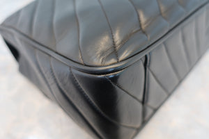 CHANEL/シャネル Vステッチチェーンショルダーバッグ ラムスキン ブラック/ゴールド金具 ショルダーバッグ 700030280