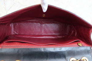 CHANEL/シャネル Vステッチチェーンショルダーバッグ ラムスキン ブラック/ゴールド金具 ショルダーバッグ 700030280