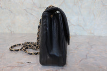 Load image into Gallery viewer, CHANEL Matelasse Chain shoulder bag Lambskin Black/Gold hardware Shoulder bag 800090166
