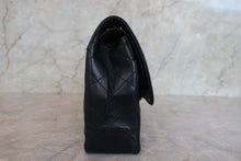 画像をギャラリービューアに読み込む, CHANEL/シャネル パリ限定マトラッセダブルフラップチェーンショルダーバッグ ラムスキン ブラック/ゴールド金具 ショルダーバッグ 800010035
