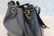 將圖片載入圖庫檢視器 CHANEL/シャネル ココマーク巾着チェーンショルダーバッグ ラムスキン ブラック/ゴールド金具 ショルダーバッグ 800020205
