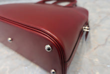 Load image into Gallery viewer, HERMES　BOLIDE 31 Box carf leather Rouge H □D Engraving Shoulder bag 500110112
