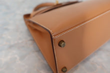 将图片加载到图库查看器，HERMES KELLY 28 Box carf leather Natural 〇W刻印 Shoulder bag 600100175
