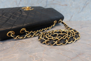 CHANEL/シャネル デカマトラッセシングルフラップチェーンショルダーバッグ ラムスキン ブラック/ゴールド金具 ショルダーバッグ 700040020