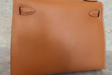 将图片加载到图库查看器，HERMES KELLY 28 Box carf leather Natural 〇W刻印 Shoulder bag 600100175
