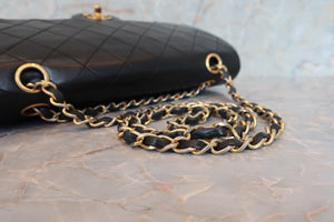 CHANEL/シャネル マトラッセWフラップWチェーンショルダーバッグ ラムスキン ブラック/ゴールド金具 ショルダーバッグ 700070029
