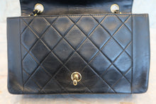 将图片加载到图库查看器，CHANEL/香奈儿 戴妃 CF 链条包 羊皮 Black/Gold hadware(黑色/金色金属) 肩背包 700100154
