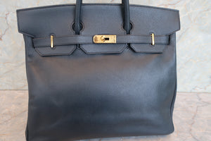 HERMES HAUT A COURROIRE 36 Bi-color Graine Couchevel leather Navy/Red 〇V Engraving Hand bag 700060061