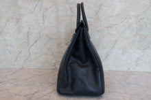 Load image into Gallery viewer, HERMES HAUT A COURROIRE 36 Bi-color Graine Couchevel leather Navy/Red 〇V Engraving Hand bag 700060061
