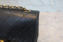 将图片加载到图库查看器，CHANEL/香奈儿 迷你CF 单盖 链条包 羊皮 Black/Gold hadware(黑色/金色金属) 肩背包 800020181
