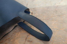 Load image into Gallery viewer, HERMES PICOTIN LOCK MM Clemence leather Blue thalassa X Engraving Hand bag 700120035
