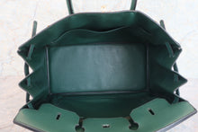 Load image into Gallery viewer, HERMES BIRKIN 40 Ardennes leather Green 〇Y Engraving Hand bag 600080116
