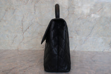 画像をギャラリービューアに読み込む, CHANEL/シャネル マトラッセ台形ハンドバッグ キャビアスキン ブラック/ゴールド金具 ハンドバッグ 800010063
