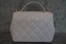 Load image into Gallery viewer, CHANEL Matelasse 2WAY chain bag Caviar skin White/Gold hadware Shoulder bag 600090124
