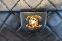 画像をギャラリービューアに読み込む, CHANEL/シャネル ミニマトラッセシングルフラップチェーンショルダーバッグ ラムスキン ブラック/ゴールド金具 ショルダーバッグ 700100174
