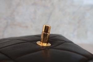 CHANEL/シャネル マトラッセチェーンショルダーバッグ ラムスキン ブラック/ゴールド金具 ショルダーバッグ 700070048