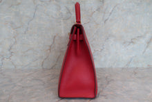 将图片加载到图库查看器，HERMES KELLY 32 Graine Couchevel leather Rouge vif 〇U刻印 Shoulder bag 600060195
