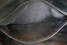 Load image into Gallery viewer, CHANEL Matelasse chain shoulder bag Lambskin Black/Silver hadware Shoulder bag 800030203
