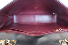 Load image into Gallery viewer, CHANEL Matelasse chain shoulder bag Lambskin Black/Gold hadware Shoulder bag 800070037
