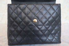 画像をギャラリービューアに読み込む, CHANEL/シャネル マトラッセ台形ハンドバッグ キャビアスキン ブラック/ゴールド金具 ハンドバッグ 800010063
