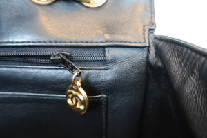 CHANEL/シャネル マトラッセチェーンショルダーバッグ ラムスキン ブラック/ゴールド金具 ショルダーバッグ 700070048