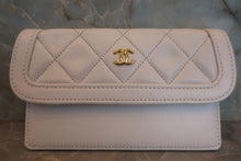 将图片加载到图库查看器，CHANEL/香奈儿 CF 链条包 羊皮 White/Navy/Gold hadware(白色/藏蓝色/金色金属) 肩背包 800050085
