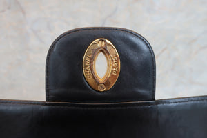 CHANEL/シャネル 中マトラッセシングルフラップチェーンショルダーバッグ ラムスキン ブラック/ゴールド金具 ショルダーバッグ 700070039