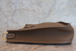 HERMES／エルメス エブリンTPM トリヨンクレマンス エトゥープ Y刻印 ショルダーバッグ 700080104