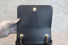 将图片加载到图库查看器，CHANEL/香奈儿 经典双C 链条包 羊皮 Black/Gold hadware(黑色/金色金属) 肩背包 800020196
