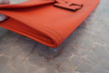 画像をギャラリービューアに読み込む, HERMES／エルメス ジジェエラン ヴォースイフト オレンジポピー A刻印 クラッチバッグ 700120236
