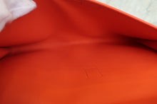 画像をギャラリービューアに読み込む, HERMES／エルメス ジジェエラン ヴォースイフト オレンジポピー A刻印 クラッチバッグ 700120236
