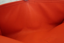 画像をギャラリービューアに読み込む, HERMES／エルメス ジジェエラン ヴォースイフト オレンジポピー A刻印 クラッチバッグ 700120236
