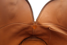 Load image into Gallery viewer, HERMES／BOLIDE 31 Clemence leather Gold □O Engraving Hand bag 700090120

