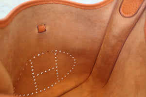HERMES EVELYNE 2PM Clemence leather Orange □H刻印 Shoulder bag 600040172