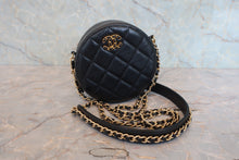 画像をギャラリービューアに読み込む, CHANEL/シャネル マトラッセラウンドチェーンショルダーバッグ ラムスキン ブラック/ゴールド金具 ショルダーバッグ 800030184

