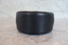 画像をギャラリービューアに読み込む, CHANEL/シャネル マトラッセラウンドチェーンショルダーバッグ ラムスキン ブラック/ゴールド金具 ショルダーバッグ 800030184
