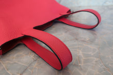 Load image into Gallery viewer, HERMES PICOTIN LOCK PM Clemence leather Rose extreme A Engraving Hand bag 700090133
