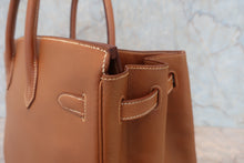 Load image into Gallery viewer, HERMES BIRKIN 40 Graine Couchevel leather Gold 〇Y Engraving Hand bag 800050047
