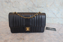 画像をギャラリービューアに読み込む, CHANEL/シャネル マドモアゼルチェーンショルダーバッグ ラムスキン ブラック/ゴールド金具 ショルダーバッグ 800040014

