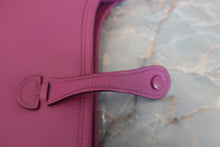 Load image into Gallery viewer, HERMES EVELYNE TPM Epsom leather Cyclamen □I Engraving Shoulder bag 600040070
